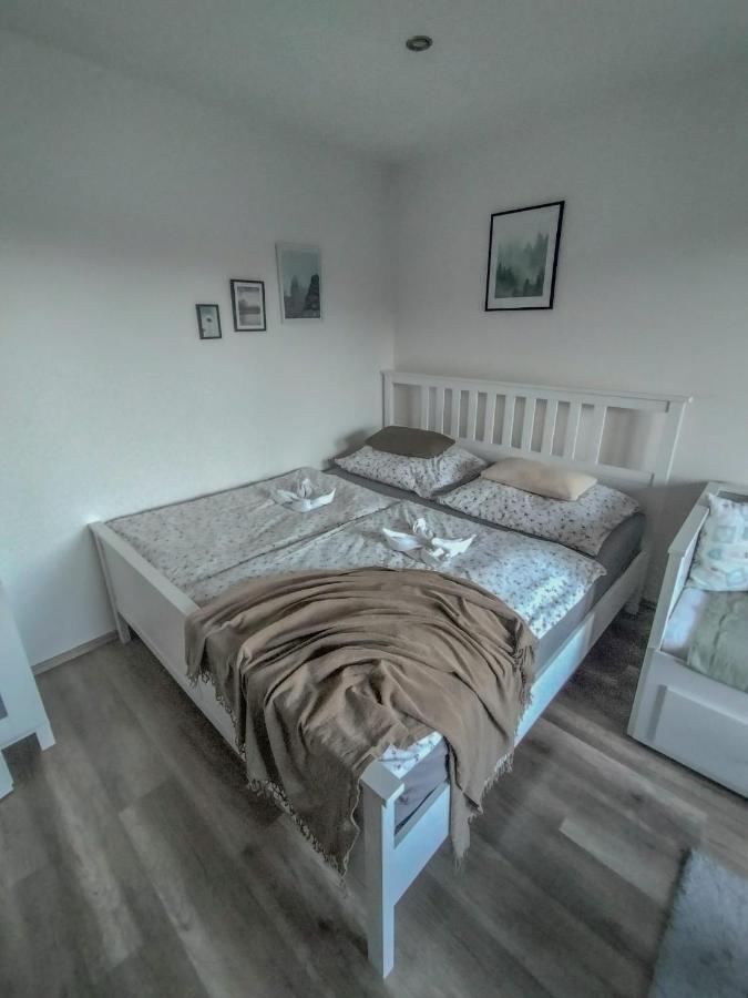 Apartmanek Protez Janske Lazne Exterior photo